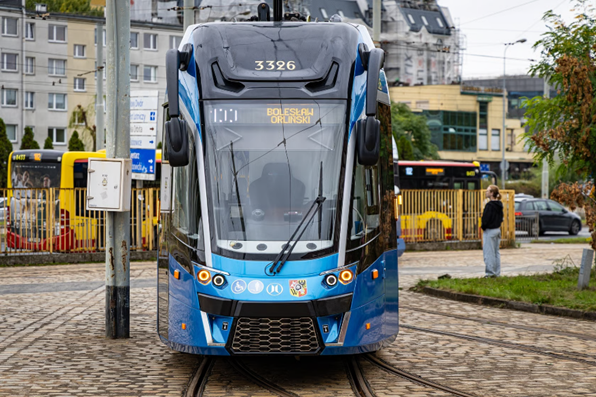 Tramwaj nr 3326 im. Bolesława Orlińskiego w Zajezdni Popowice