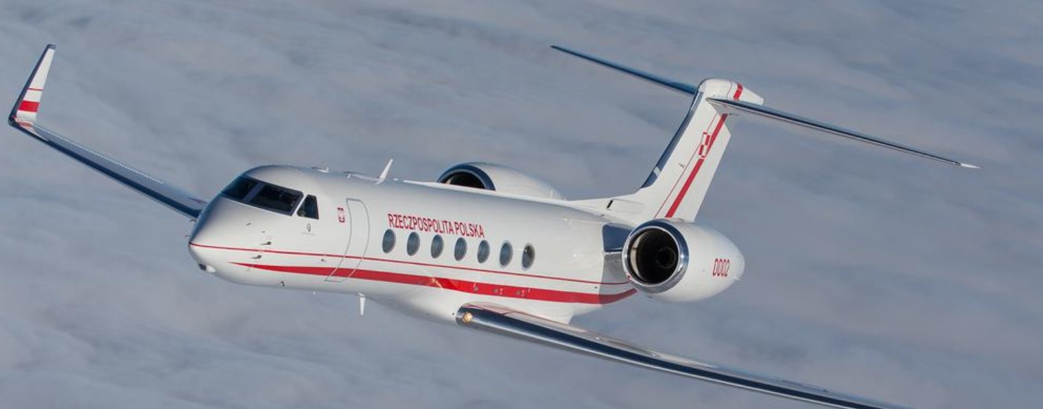 Samolot Gulfstream 1 Bazy Lotnictwa Transportowego w locie